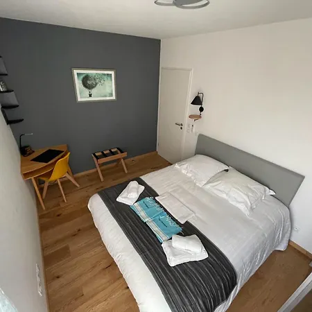 Blue Note -4 Etoiles-terrasse Vue-2 Parking Balaruc-les-Bains